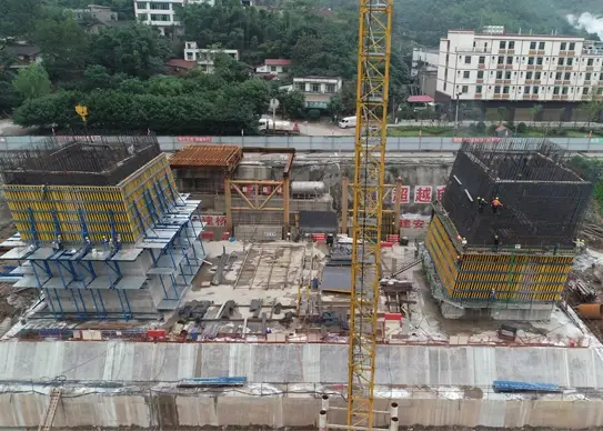 cantilever slab formwork
