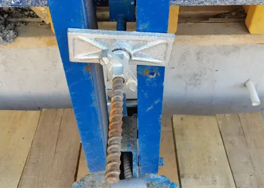 tie rod for wall shuttering

