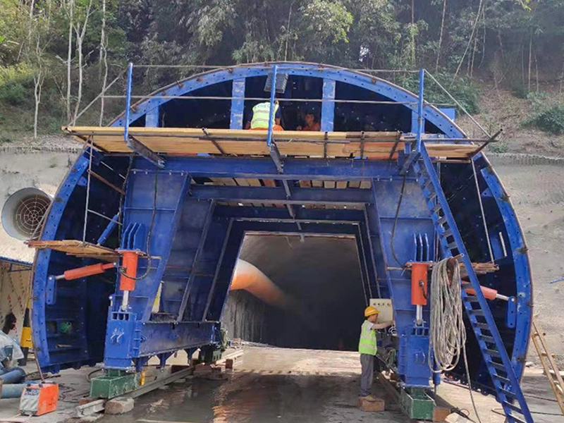 tunnel formwork construction
